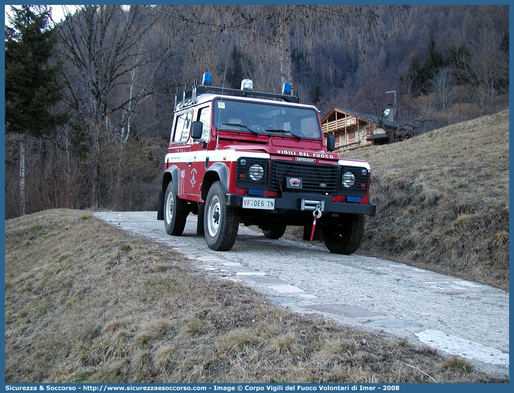 VF 0E6TN
Corpo Volontario Vigili del Fuoco Imer
Land Rover Defender 90
Parole chiave: VF;V.F.;Vigili del Fuoco;Vigili;Fuoco;Volontari;Imer;Land Rover;Defender 90;0E6TN