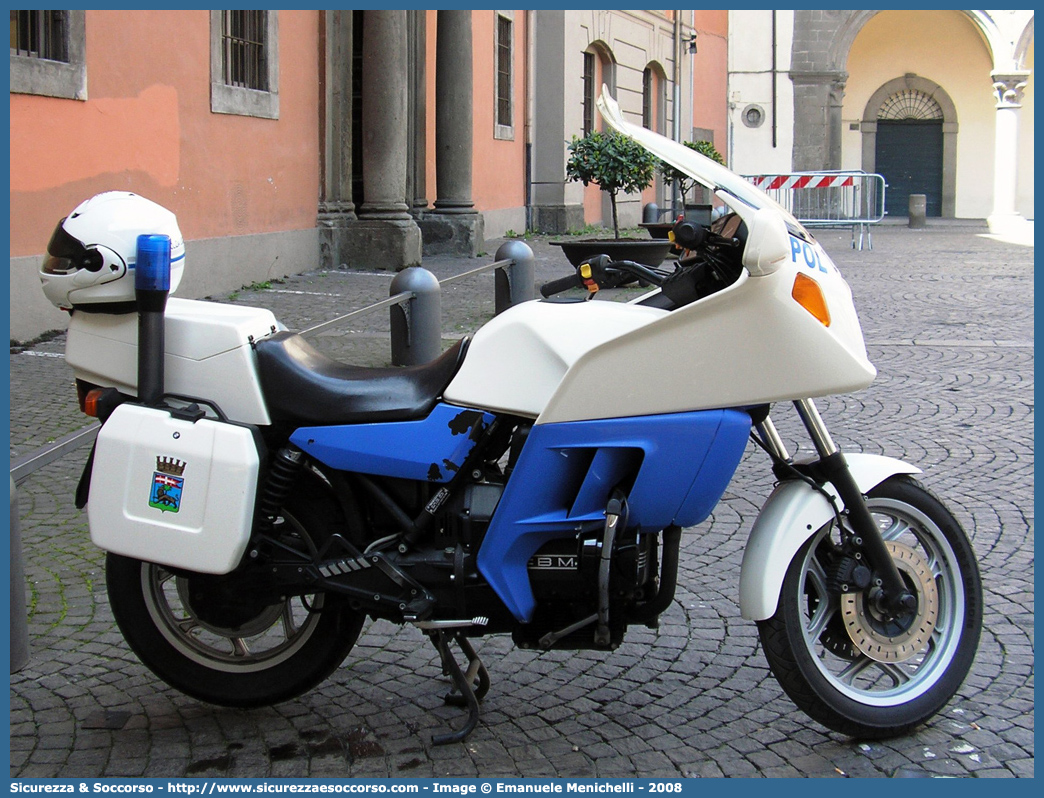 -
Polizia Locale
Comune di Viterbo
Bmw RT
Parole chiave: Polizia;Locale;Municipale;Viterbo;Bmw;RT