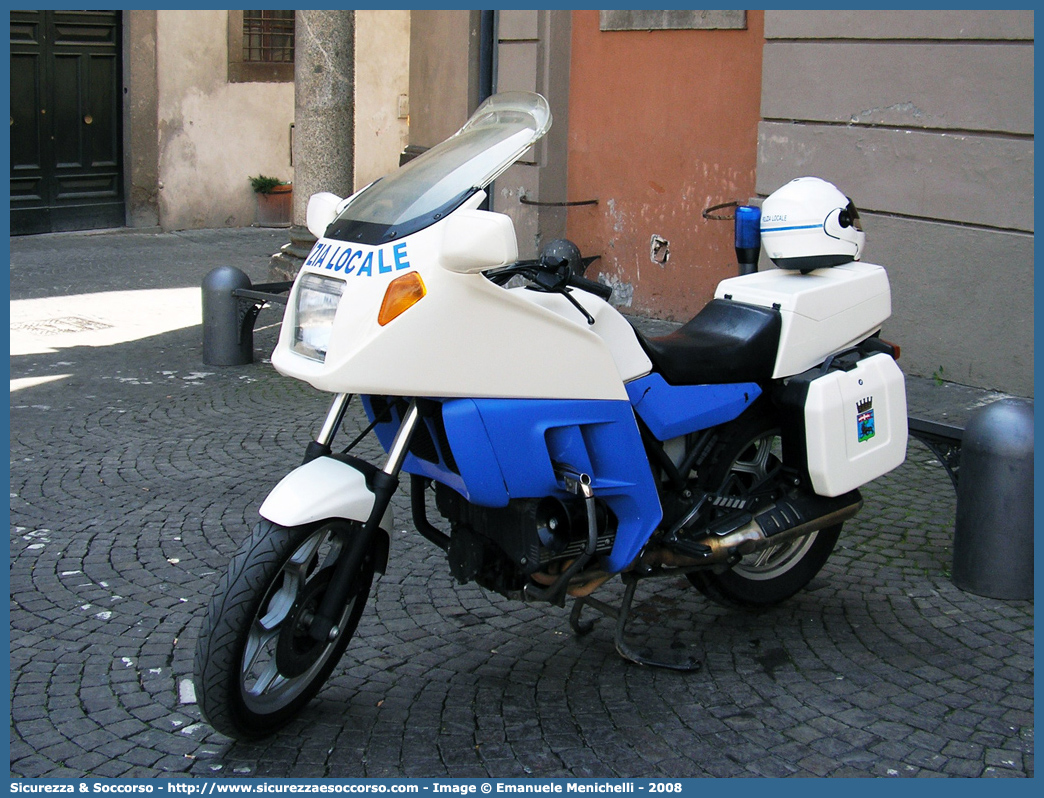 -
Polizia Locale
Comune di Viterbo
Bmw RT
Parole chiave: Polizia;Locale;Municipale;Viterbo;Bmw;RT