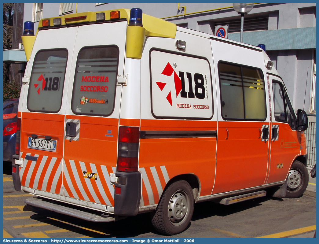 MO 1616
118 Modena Soccorso
Fiat Ducato II serie
Parole chiave: 118;Modena;Soccorso;Ambulanza;Fiat;Ducato