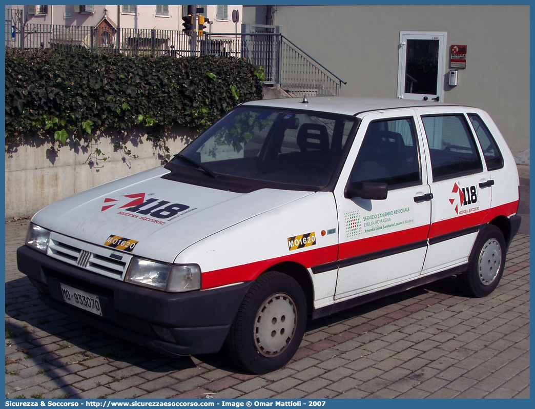 MO 1620
118 Modena Soccorso
Fiat Uno II serie
Parole chiave: 118;Modena;Soccorso;Fiat;Uno