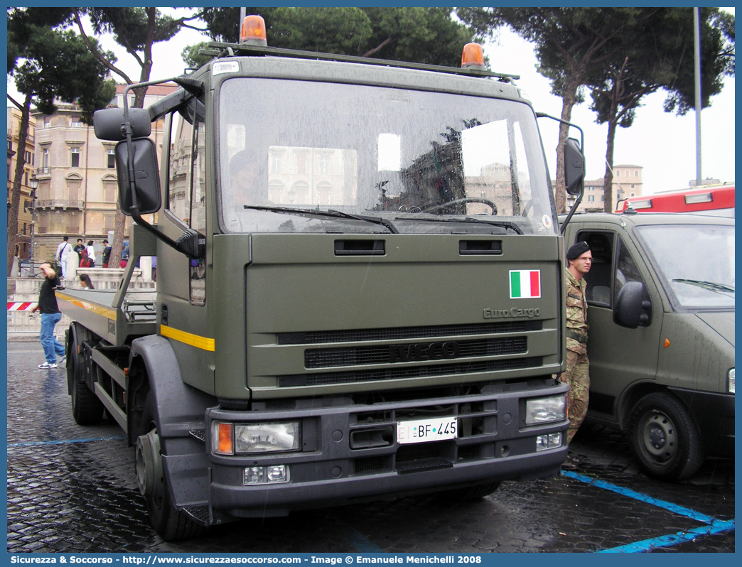 EI BF445
Esercito Italiano
Iveco EuroCargo 150E18 I serie
Allestitore Isoli S.p.A.
Parole chiave: EI;E.I.;Esercito;Italiano;Mezzi;da;Cantiere;Trasporto;Materiali;Supporto;Logistico;Iveco;EuroCargo;150E18;Carroattrezzi;Carro;Attrezzi;Isoli;BF445