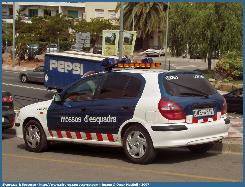 -
Reino de España
Mossos d'Esquadra
Unitat de Seguretat Ciutadana
Nissan Almera II generation
Parole chiave: Regno di Spagna;Spagna;Espana;España;Reino de España;Mossos;Esquadra;Nissan;Almera