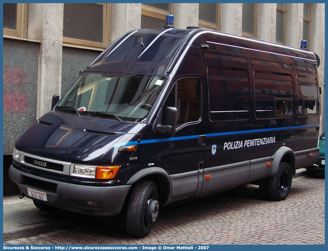 Polizia Penitenziaria 943AD
Polizia Penitenziaria
Iveco Daily 60C15 III serie
Parole chiave: PolPen;Pol.Pen.;AdiC;A.diC.;Agenti di Custodia;Polizia Penitenziaria;Iveco;Daily;60C15 III serie;943AD