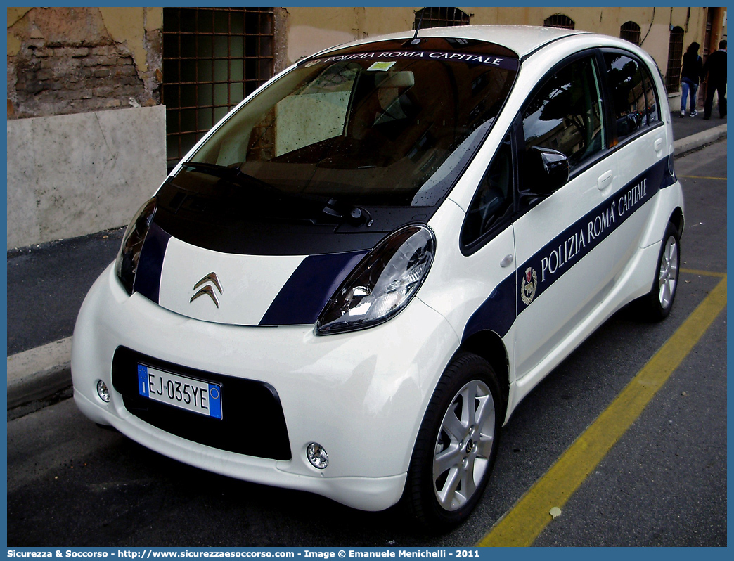 -
Polizia di Roma Capitale
Citroen C-Zero
Parole chiave: P.L.;P.M.;PL;PM;Polizia Municipale;Polizia Locale;Roma;Roma Capitale;Citroen;C-Zero;C Zero