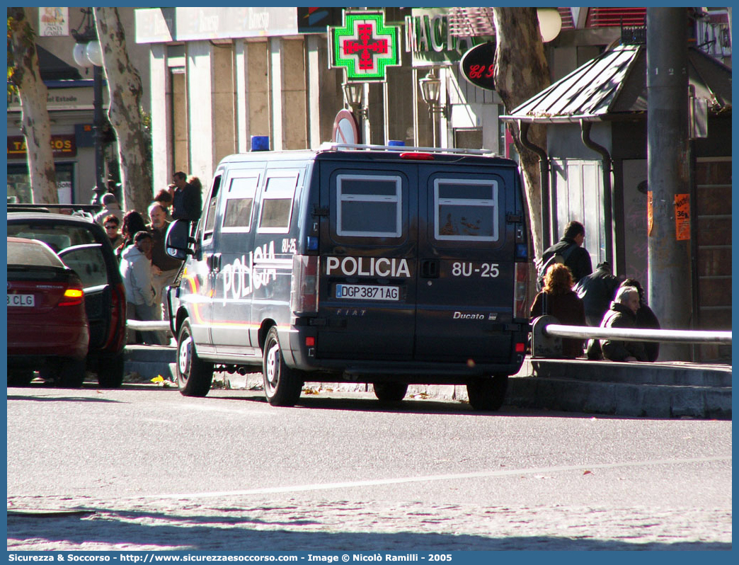 8U-25
Reino de España
Cuerpo Nacional de Policía
Fiat Ducato II generation
Parole chiave: Regno di Spagna;Spagna;Espana;España;Reino de España;Cuerpo;Nacional;Policía;Fiat;Ducato