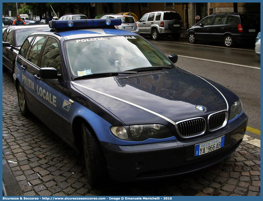 Polizia Locale YA966AB
Polizia Locale
Comune di Attigliano
Bmw Serie 3 E46 Touring restyling
Parole chiave: Polizia;Locale;Municipale;Attigliano;Bmw;Serie 3;E46;Touring;YA966AB;YA 966 AB