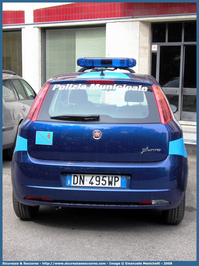 -
Polizia Municipale
Comune di Terni
Fiat Grande Punto
Parole chiave: Polizia;Locale;Municipale;Terni;Fiat;Grande Punto