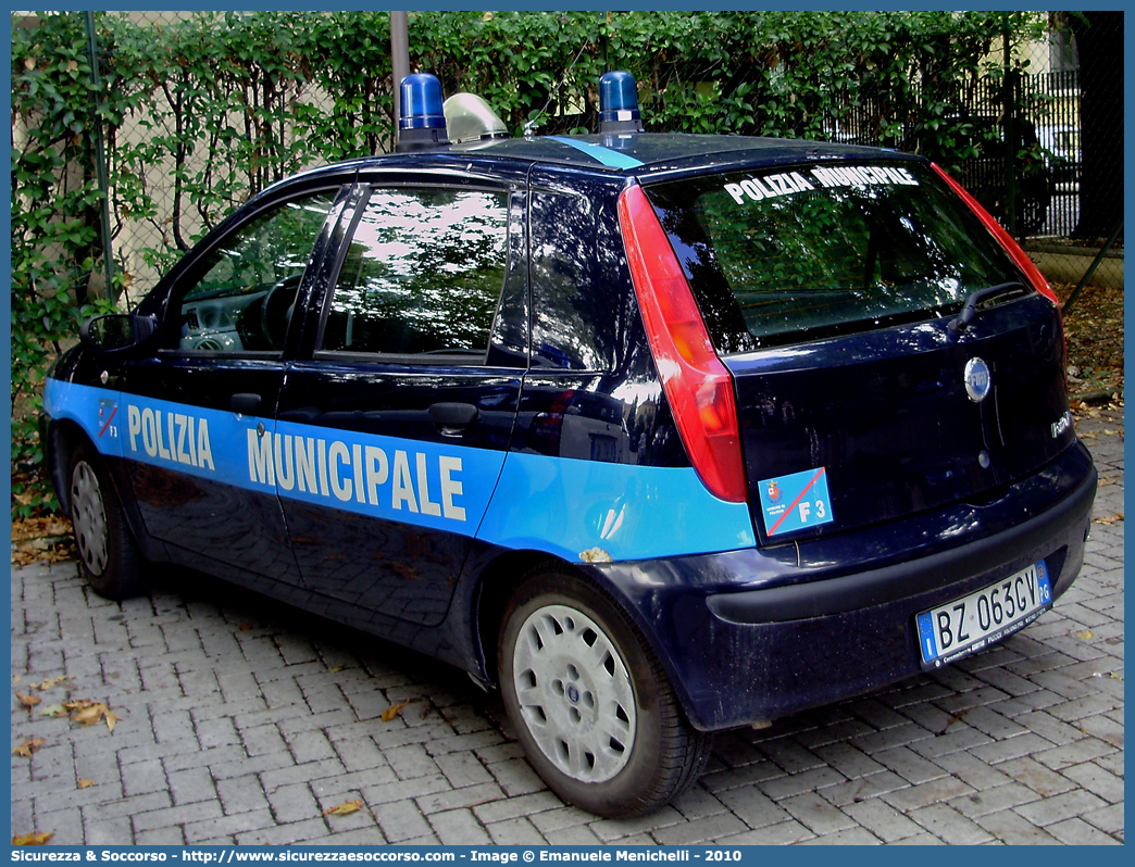 -
Polizia Municipale
Comune di Foligno
Fiat Punto II serie
Parole chiave: Polizia;Locale;Municipale;Foligno;Fiat;Punto