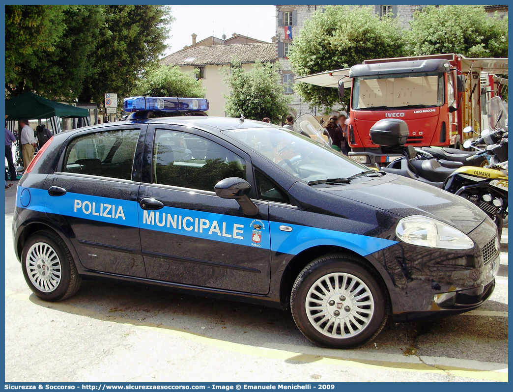 -
Polizia Municipale
Comune di Gubbio
Fiat Grande Punto
Parole chiave: Polizia;Locale;Municipale;Gubbio;Fiat;Grande Punto