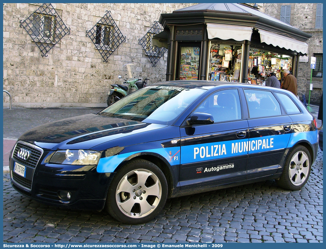 -
Polizia Municipale
Comune di Foligno
Audi A3 II serie
Parole chiave: Polizia;Locale;Municipale;Foligno;Audi;A3