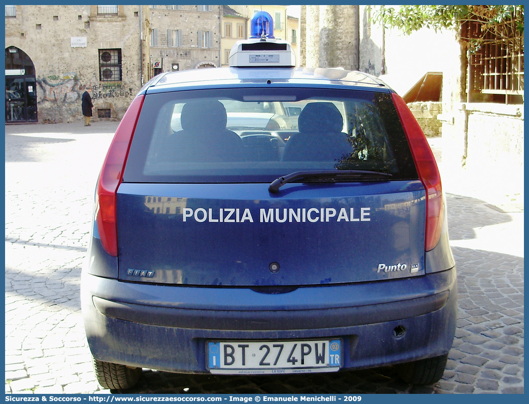 -
Polizia Municipale
Comune di Orvieto
Fiat Punto II serie
Parole chiave: Polizia;Locale;Municipale;Orvieto;Fiat;Punto