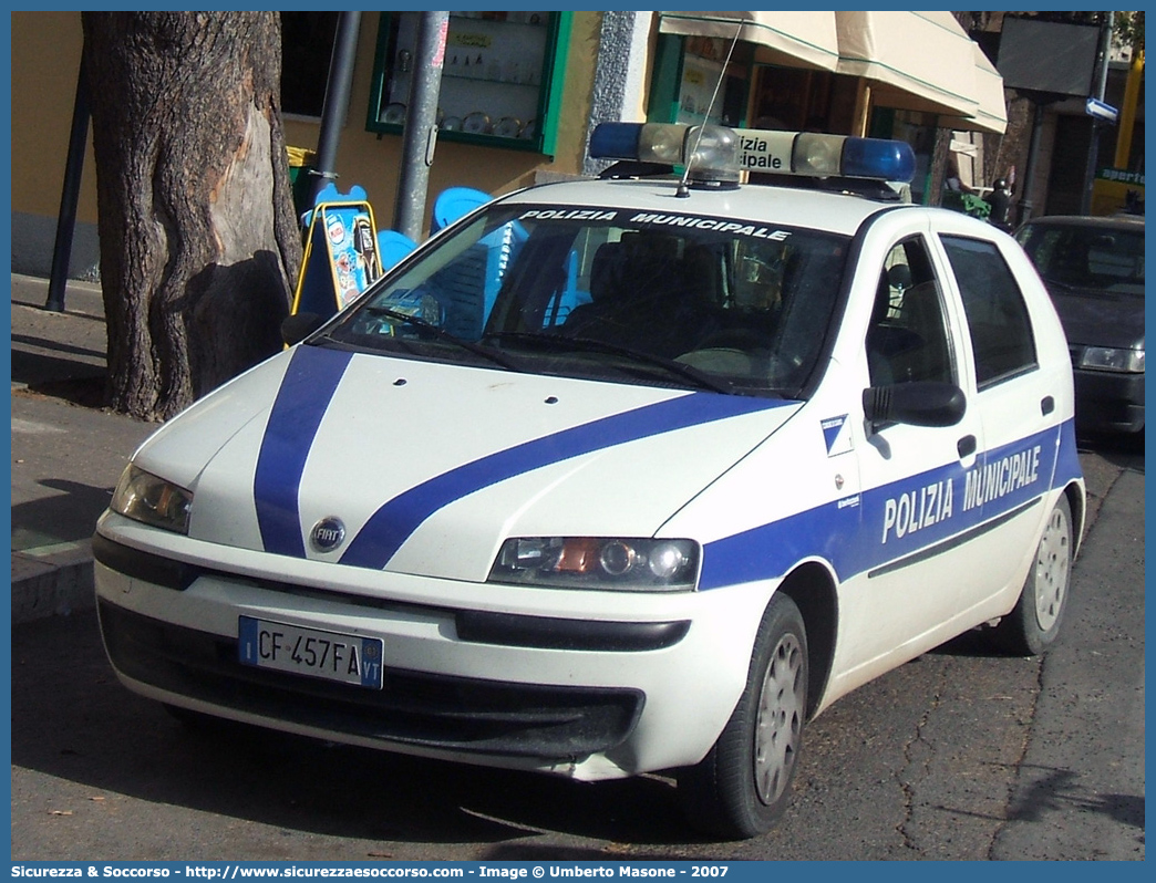 -
Polizia Municipale
Comune di Canino
Fiat Punto II serie
Allestitore Bertazzoni S.r.l.
Parole chiave: Polizia;Municipale;Locale;Canino;Fiat;Punto;Bertazzoni