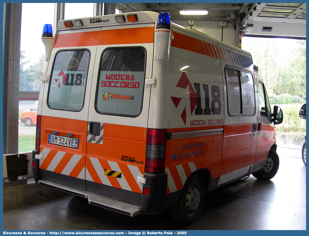 -
118 Modena Soccorso
Fiat Ducato II serie
Allestitore EDM S.r.l.
Parole chiave: 118;Modena;Soccorso;Ambulanza;Fiat;Ducato;EDM;E.D.M.