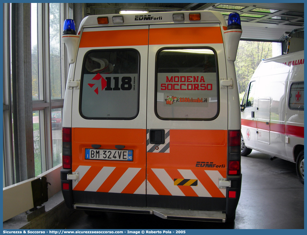 -
118 Modena Soccorso
Fiat Ducato II serie
Allestitore EDM S.r.l.
Parole chiave: 118;Modena;Soccorso;Ambulanza;Fiat;Ducato;EDM;E.D.M.