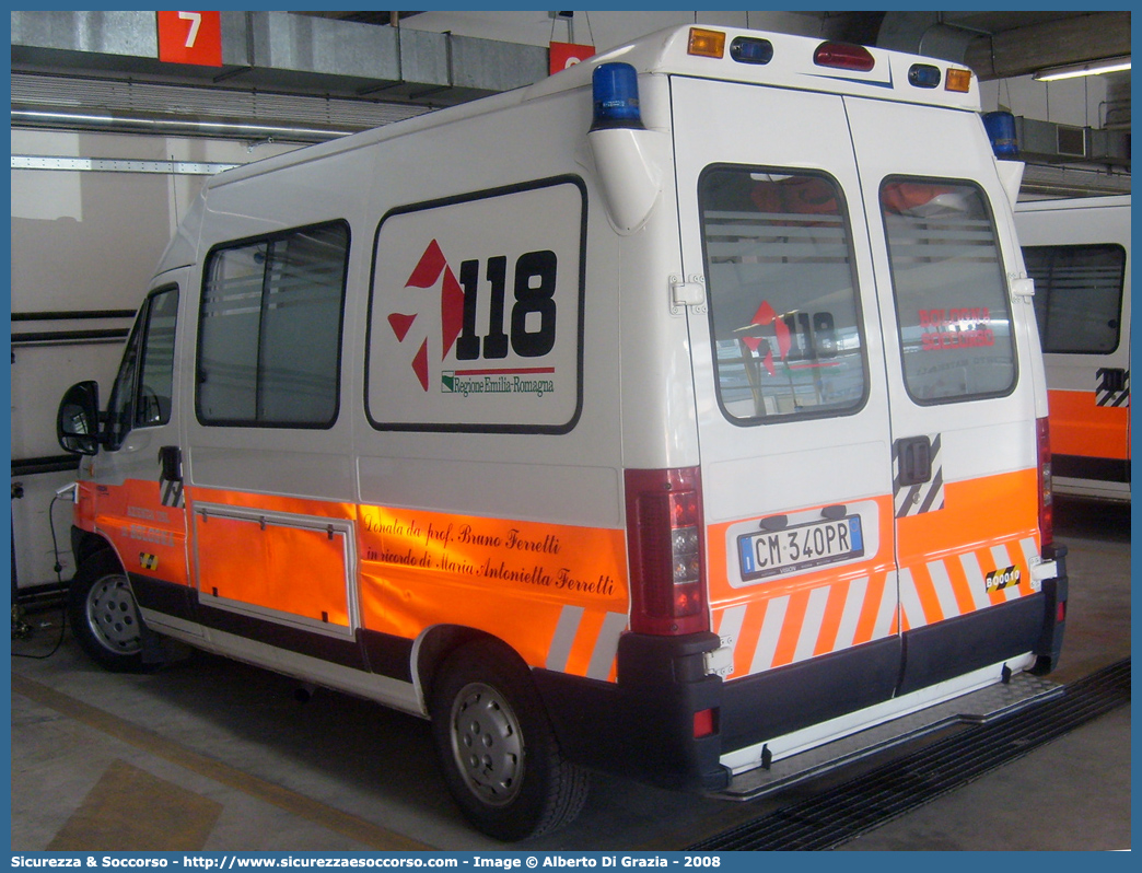 BO 0010
118 Bologna Soccorso
Fiat Ducato II serie restyling
Allestitore Vision S.r.l.
Parole chiave: 118;Bologna;Soccorso;Ambulanza;Fiat;Ducato