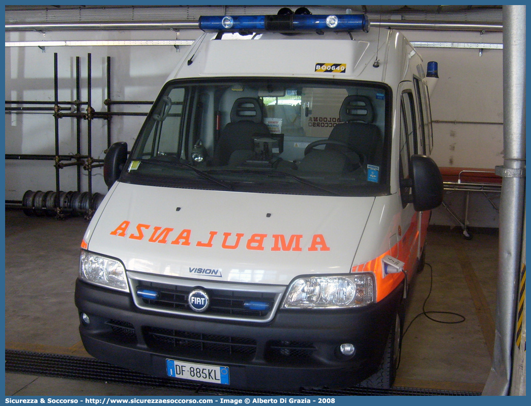 BO 0640
118 Bologna Soccorso
Fiat Ducato II serie restyling
Allestitore Vision S.r.l.
Parole chiave: 118;Bologna;Soccorso;Ambulanza;Fiat;Ducato;Vision