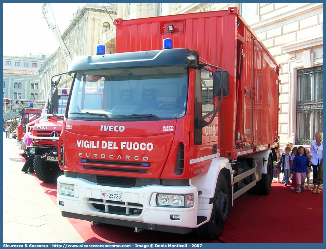 VF 23723
Corpo Nazionale Vigili del Fuoco
Nucleo N.B.C.R.
Iveco EuroCargo 180E28 II serie
Parole chiave: VVF;V.V.F.;Corpo;Nazionale;Vigili;del;Fuoco;NBCR;N.B.C.R.;Nucleare;Batteriologico;Chimico;Radiologico;Radiometrico;Radiometria;Radioattività;Radioattivita;Iveco;EuroCargo;180E28