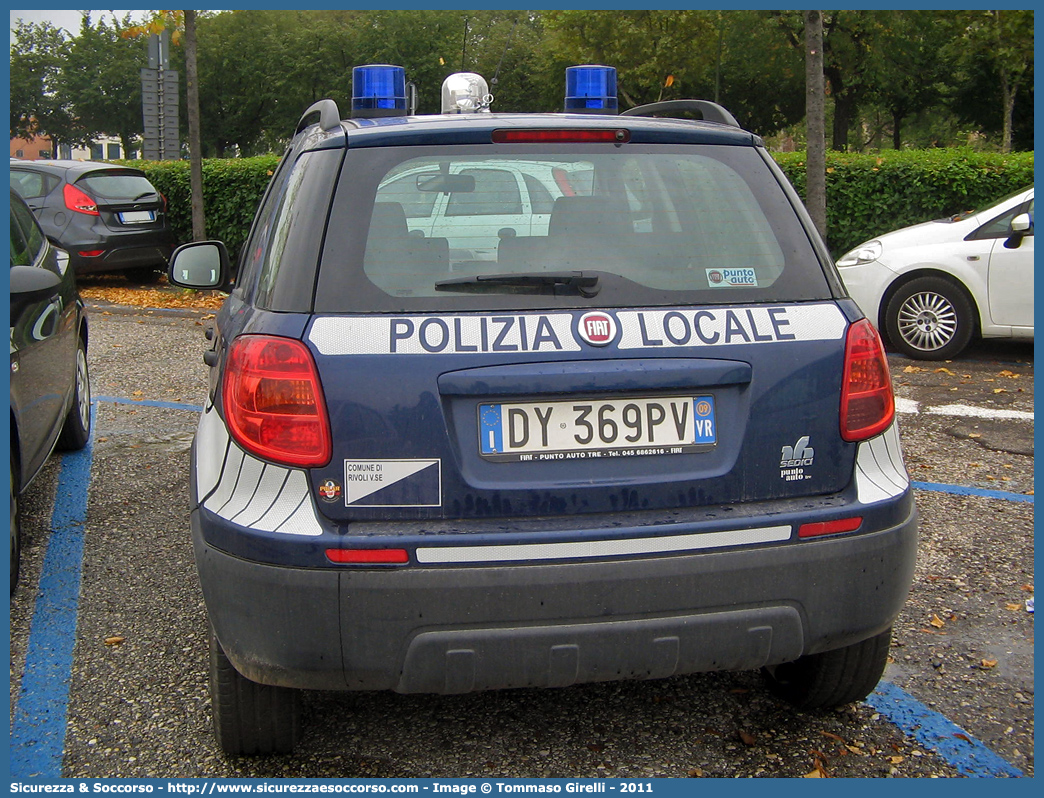 -
Polizia Locale
Comune di Rivoli Veronese
Fiat Sedici II serie
Allestitore Polar Special Car S.n.c.
Parole chiave: Polizia;Locale;Municipale;Rivoli Veronese;Fiat;Sedici;Polar Special Car