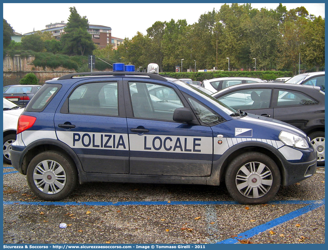 -
Polizia Locale
Comune di Rivoli Veronese
Fiat Sedici II serie
Allestitore Polar Special Car S.n.c.
Parole chiave: Polizia;Locale;Municipale;Rivoli Veronese;Fiat;Sedici;Polar Special Car