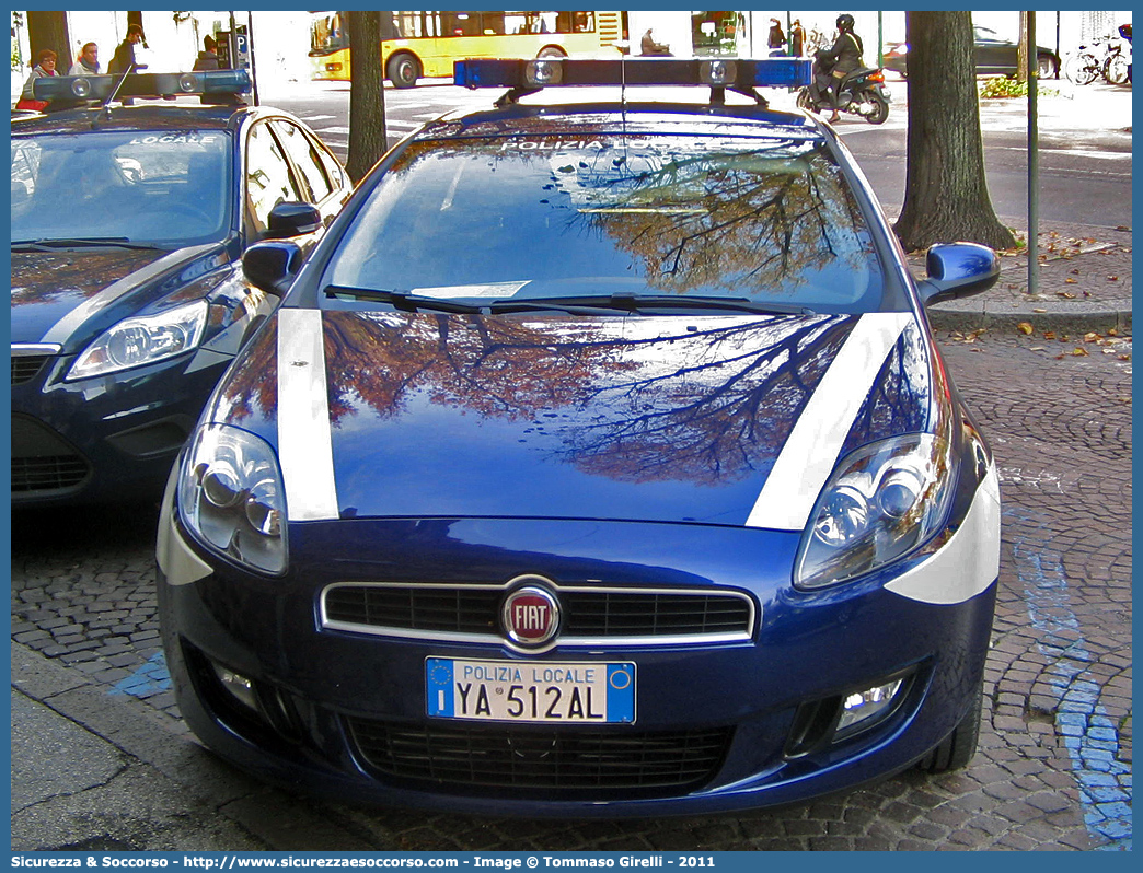 Polizia Locale YA512AL
Polizia Locale
Comune di Feltre
Fiat Nuova Bravo
Parole chiave: PL;PM;P.L.;P.M.;Polizia;Locale;Municipale;Feltre;Fiat;Nuova;Bravo