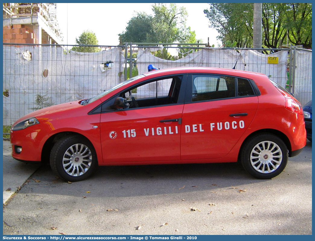 VF 25953
Corpo Nazionale Vigili del Fuoco
Fiat Nuova Bravo
Parole chiave: VVF;V.V.F.;Corpo;Nazionale;Vigili;del;Fuoco;Fiat;Nuova;Bravo