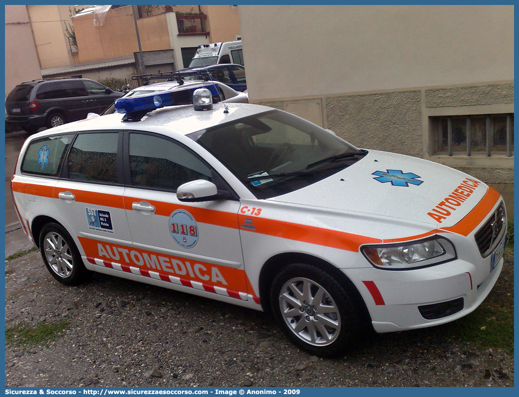 CHARLIE 13
118 Pistoia Emergenza
Volvo V50 restyling
Allestitore MAF S.n.c.
Parole chiave: 118;Pistoia;Emergenza;Automedica;Automedicalizzata;Auto Medica;Auto Medicalizzata;Volvo;V50;V;50;V 50;MAF;M.A.F.