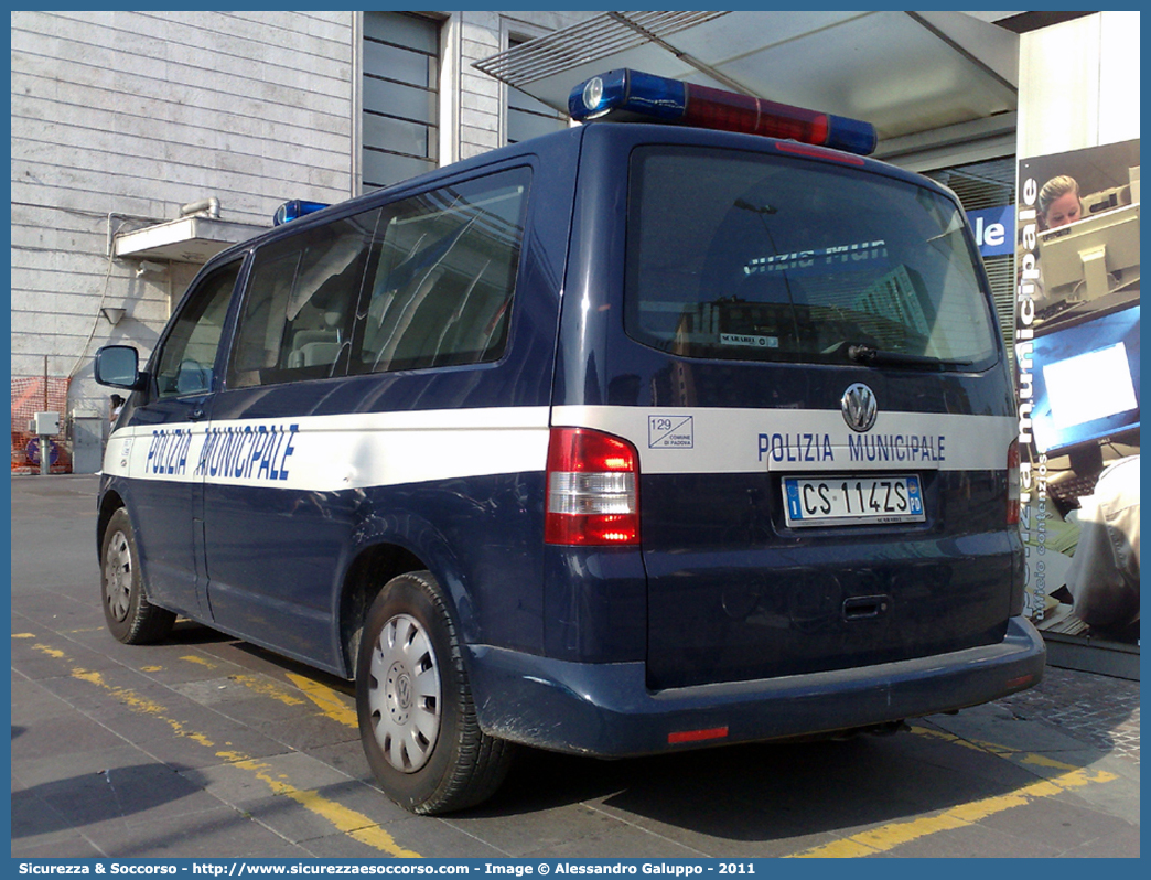 -
Polizia Municipale
Comune di Padova
Volkswagen Transporter T5
Parole chiave: PL;PM;P.L.;P.M.;Polizia;Locale;Municipale;Padova;Volkswagen;Transporter;T5