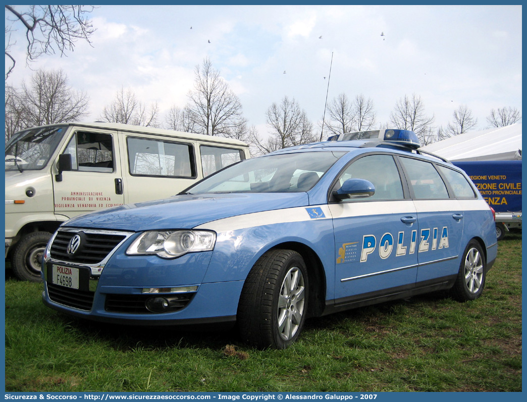 Polizia F4698
Polizia di Stato
Polizia Stradale
Autostrada Bs/Vr/Vi/Pd S.p.A.
Volkswagen Passat IV serie
Parole chiave: PS;P.S.;Polizia;di;Stato;Polizia;Stradale;Autostrada;Bs/Vr/Vi/Pd;Volkswagen;Passat