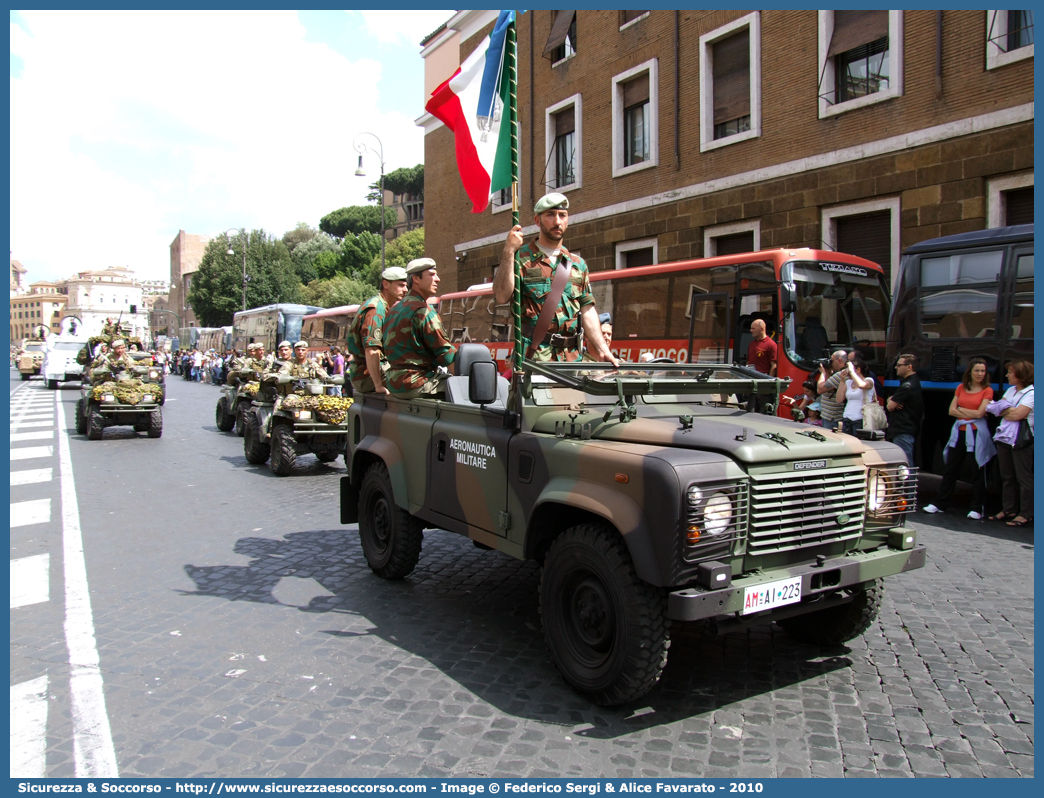 AM AI223
Aeronautica Militare Italiana
Land Rover Defender 90
Parole chiave: A.M.I.;AMI;Aeronautica;Militare;Italiana;Land Rover;Defender;90