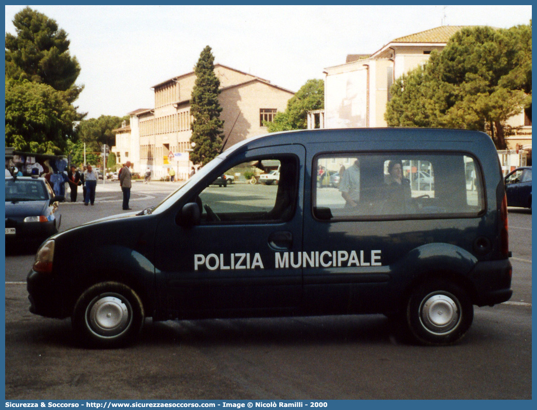 -
Polizia Municipale
Comune di Assisi
Renault Kangoo I serie
Parole chiave: Polizia;Locale;Municipale;Assisi;Renault;Kangoo