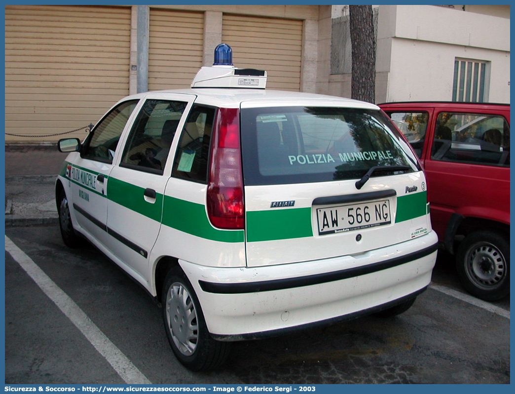 -
Polizia Municipale
Comune di Avigliana
Fiat Punto I serie
Parole chiave: Polizia;Locale;Municipale;Avigliana;Fiat;Punto