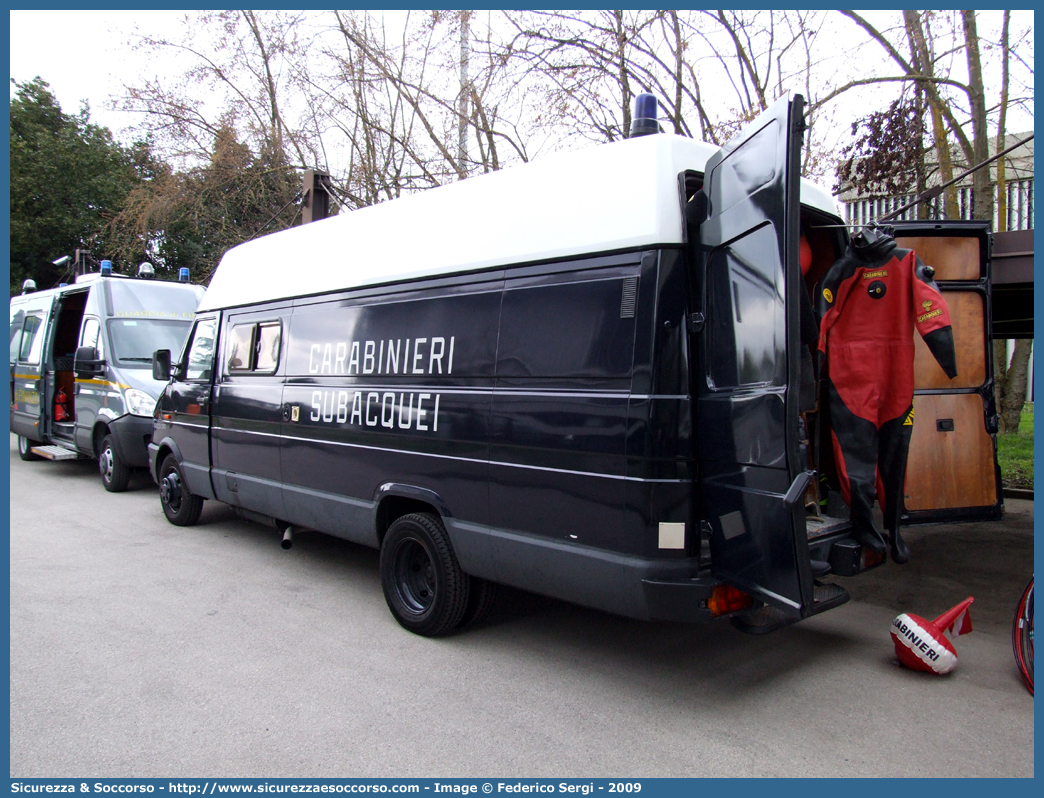 CC 934CQ
Arma dei Carabinieri
Centro e Nuclei Subacquei
Iveco Daily 49-10 II serie
Parole chiave: CC934CQ;Arma dei Carabinieri;Centro e Nuclei Subacquei;Iveco Daily 49-10 II serie