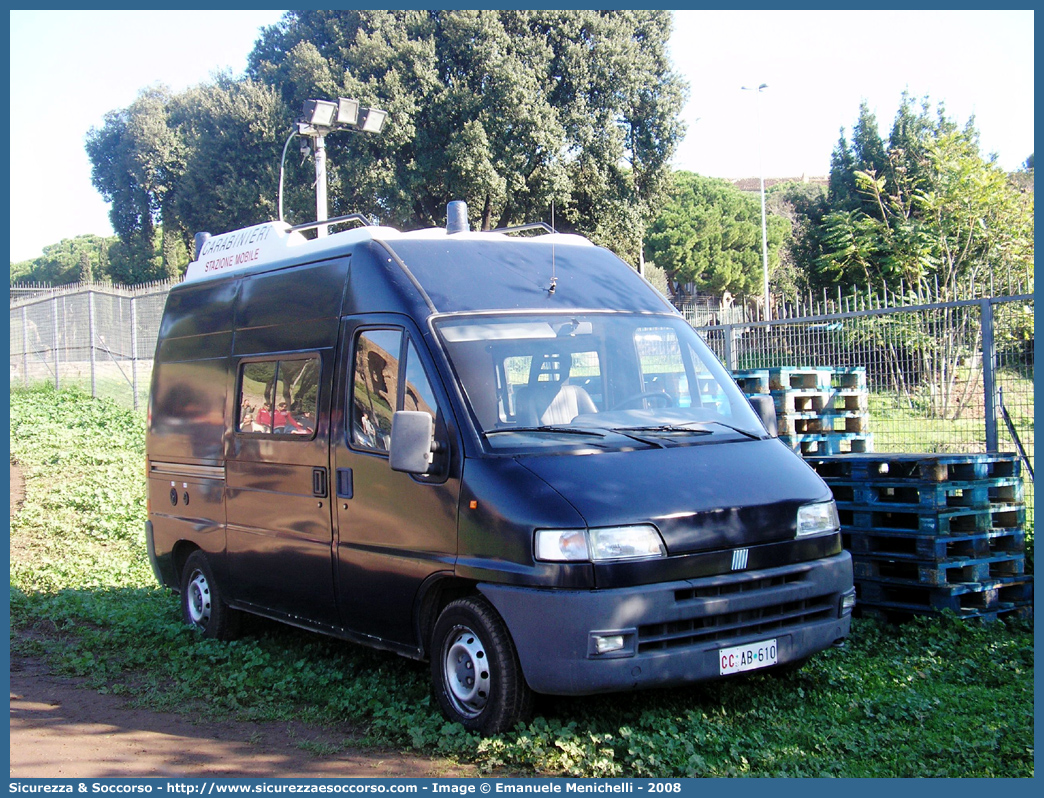 CC AB610
Arma dei Carabinieri
Fiat Ducato II serie
Stazione Mobile
Allestitore Elevox S.r.l.
Parole chiave: CC;C.C.;Arma;Carabinieri;Fiat;Ducato;Stazione;Mobile;Elevox