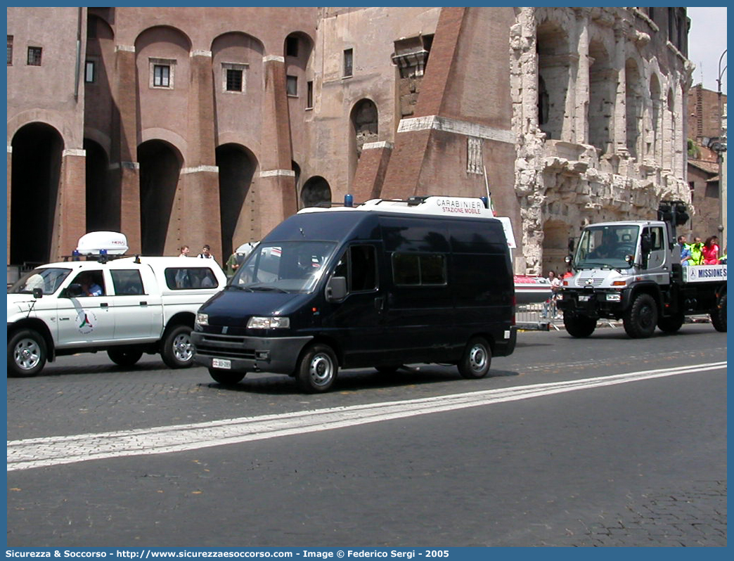 CC AD289
Arma dei Carabinieri
Fiat Ducato II serie
Stazione Mobile
Allestitore Elevox S.r.l.
Parole chiave: CC;C.C.;Arma;Carabinieri;Fiat;Ducato;Stazione;Mobile;Elevox