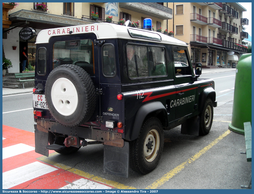 CC AF021
Arma dei Carabinieri
Land Rover Defender 90
Parole chiave: CC;C.C.;Arma;dei;Carabinieri;Land;Rover;Defender;90