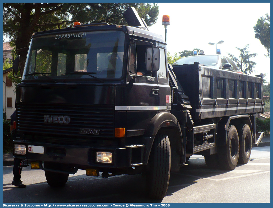 -
Arma dei Carabinieri
Iveco 330-35
Parole chiave: CC;C.C.;Arma;dei;Carabinieri;Iveco;330-35;330.35