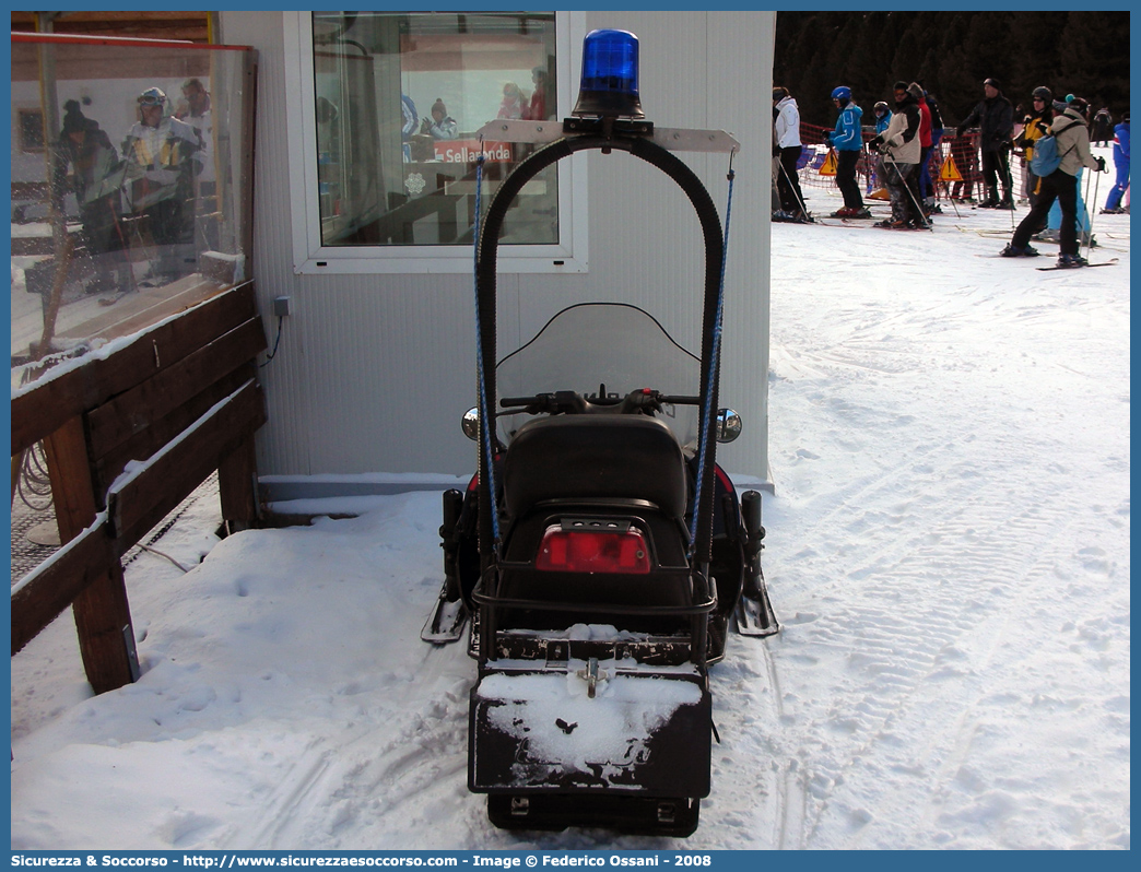 -
Arma dei Carabinieri
Soccorso Alpino
Skidoo Intercom Expedition
Parole chiave: CC;C.C.;Arma;Carabinieri;Soccorso Alpino;Skidoo;Intercom;Expedition