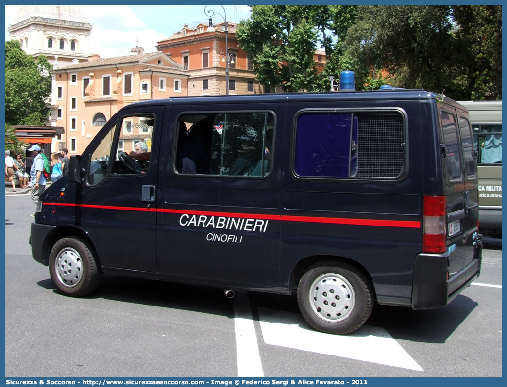 CC AP801
Arma dei Carabinieri
Centro e Nuclei Cinofili
Fiat Ducato II serie
Parole chiave: CC;C.C.;Arma;Carabinieri;Centro;Nucleo;Cinofili;Fiat;Ducato