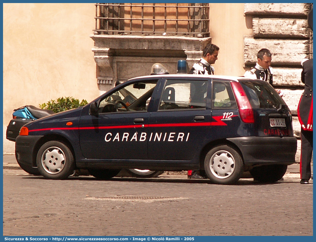 CC AX486
Arma dei Carabinieri
Fiat Punto I serie
Allestitore Elevox S.r.l.
Parole chiave: CC;C.C.;Arma;dei;Carabinieri;Fiat;Punto;Elevox