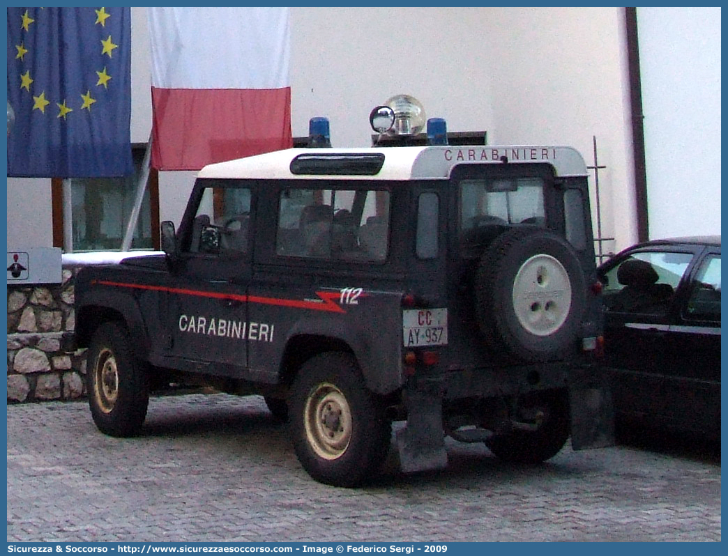 CC AY937
Arma dei Carabinieri
Land Rover Defender 90
Parole chiave: CC;C.C.;Arma;dei;Carabinieri;Land;Rover;Defender;90