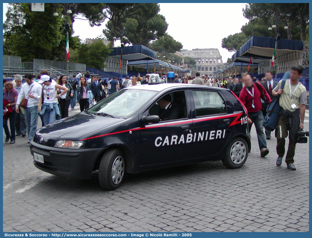 CC BA196
Arma dei Carabinieri
Fiat Punto II serie
Parole chiave: CCBA126;Arma dei Carabinieri;Fiat Punto II serie