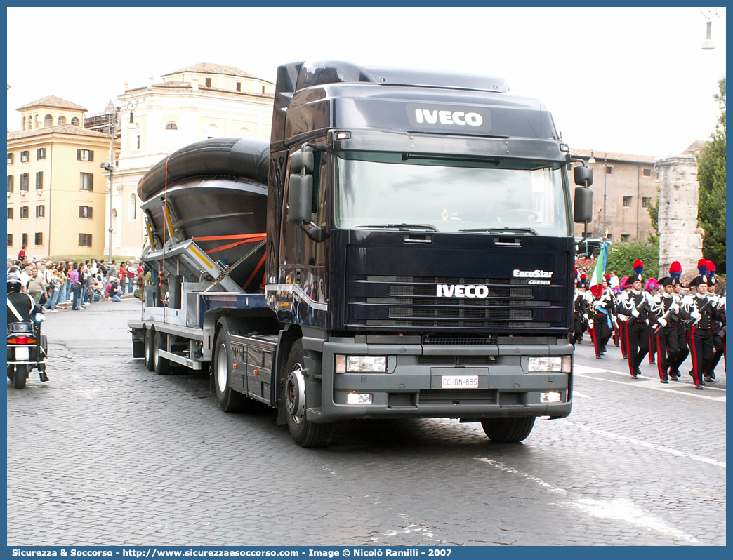 CC BN885
Arma dei Carabinieri
G.I.S. Gruppo d' Intervento Speciale
Iveco EuroStar 440E48
Parole chiave: CCBN885;Arma dei Carabinieri;G.I.S. Gruppo d'Intervento Speciale;Iveco EuroStar 440E48