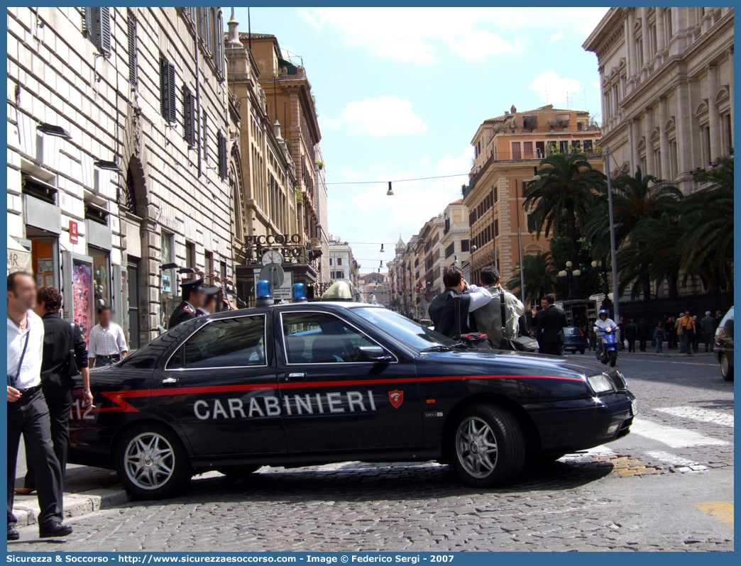 CC BP485
Arma dei Carabinieri
Comando Carabinieri Banca d'Italia
Lancia K
Parole chiave: CCBP485;Arma dei Carabinieri;Comando Carabinieri Banca d'Italia;Lancia K