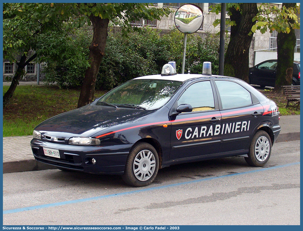 CC BR910
Arma dei Carabinieri
Fiat Brava
Parole chiave: CCBR910;Arma dei Carabinieri;Fiat Brava