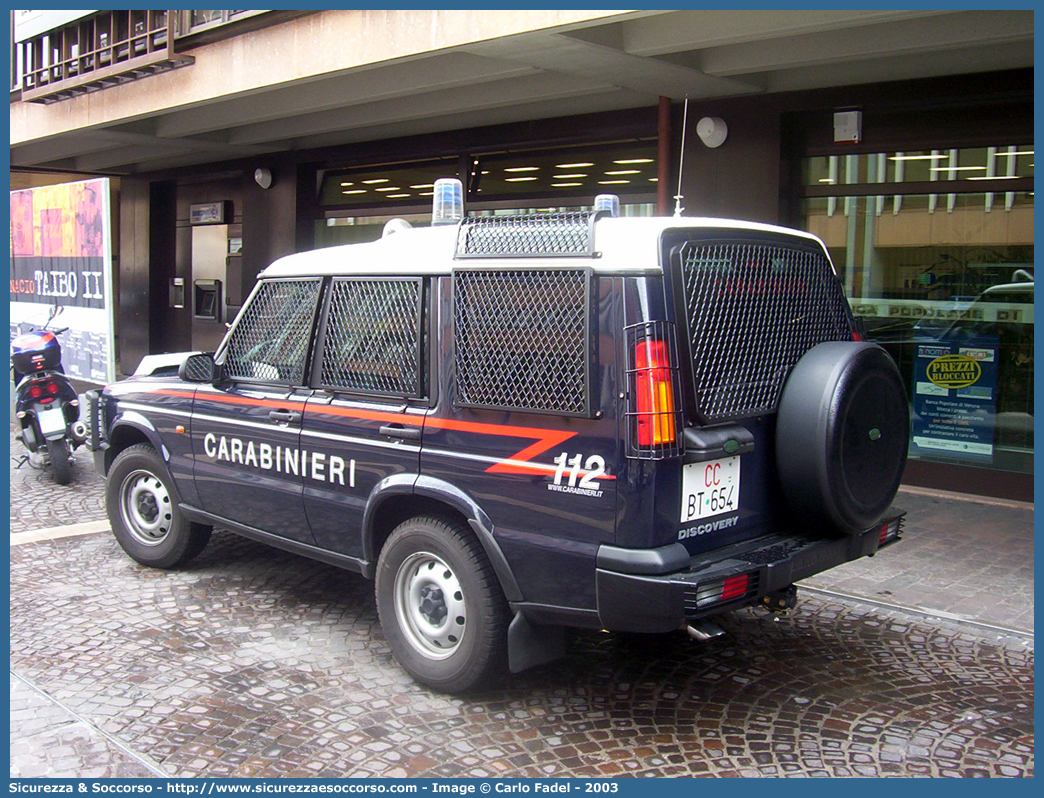 CC BT654
Arma dei Carabinieri
Battaglioni Mobili
Land Rover Discovery II serie Restyling
Parole chiave: CC;C.C.;Arma;dei;Carabinieri;Battaglioni;Battaglione;Mobili;Land Rover;Discovery;Ordine;Pubblico;Blindato