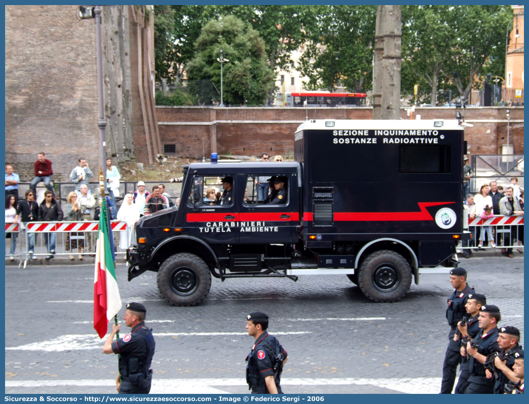 CC BZ546
Arma dei Carabinieri
Comando Unità per la Tutela Forestale, 
Ambientale e Agroalimentare
Mercedes Benz Unimog U3000
Allestitore GB Barberi S.r.l.
Parole chiave: CC;C.C.;Arma;dei;Carabinieri;Comando;Unità;per;la;Tutela;Forestale;Ambientale;Agroalimentare;Tutela;Ambiente;Mercedes Benz;Unimog;U3000;GB;G.B.;Barberi