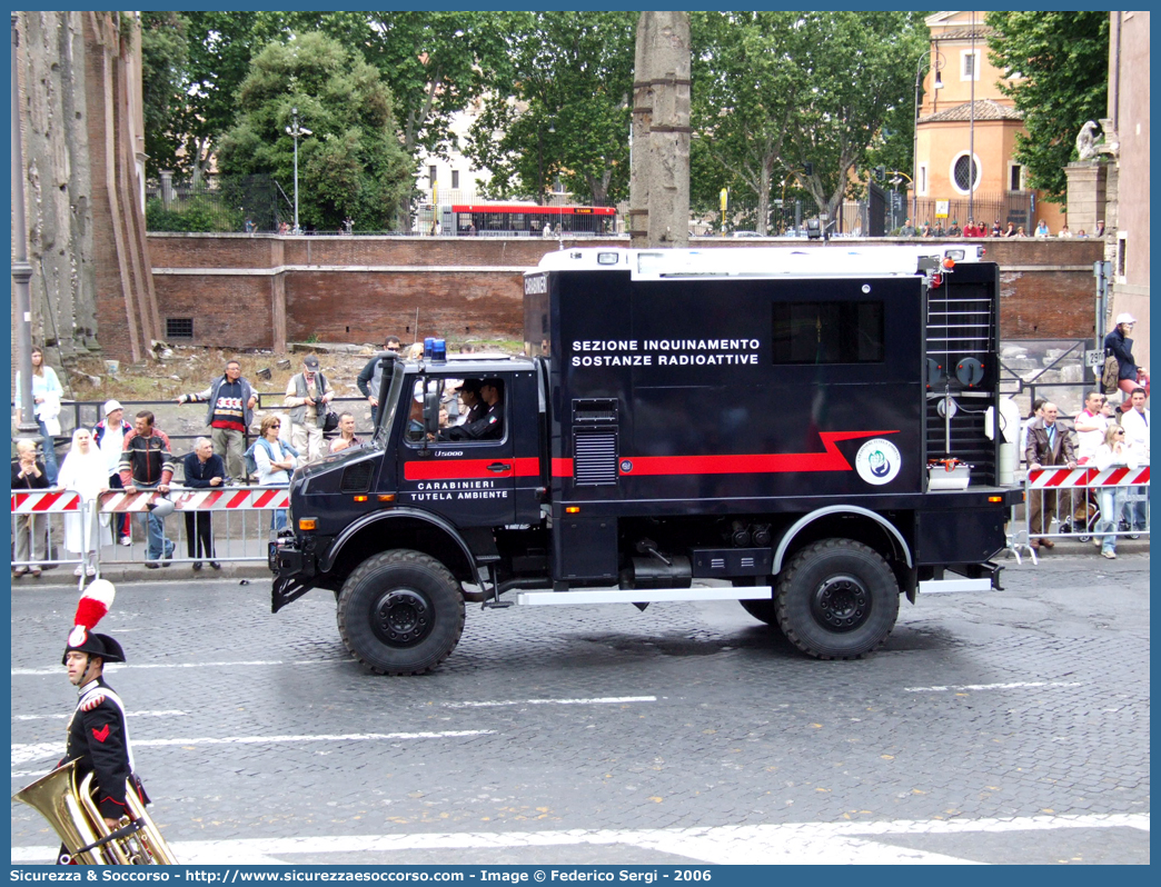 CC BZ880
Arma dei Carabinieri
Comando Unità per la Tutela Forestale, 
Ambientale e Agroalimentare
Mercedes Benz Unimog U5000
Allestitore GB Barberi S.r.l.
Parole chiave: CC;C.C.;Arma;dei;Carabinieri;Comando;Unità;per;la;Tutela;Forestale;Ambientale;Agroalimentare;Ambiente;Mercedes Benz;Unimog;U5000GB;G.B.;Barberi