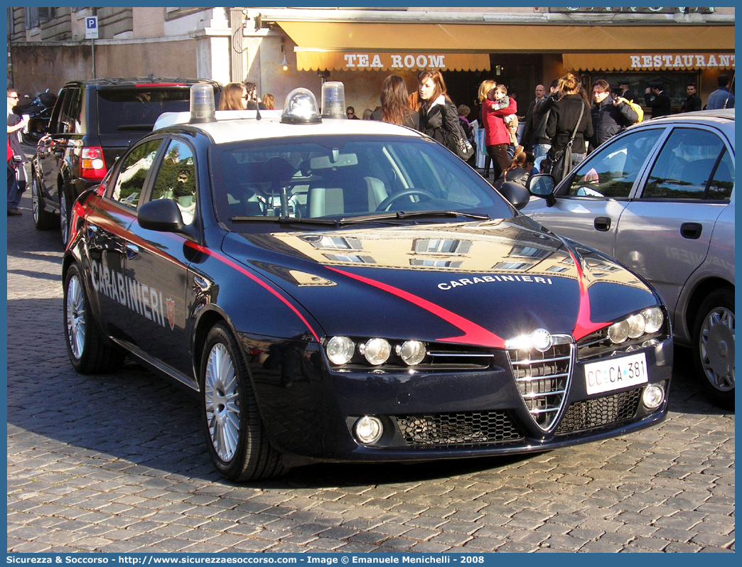 CC CA381
Arma dei Carabinieri
Alfa Romeo 159
Parole chiave: CC;C.C.;Arma;dei;Carabinieri;Alfa;Romeo;159;Radiomobile;CA381