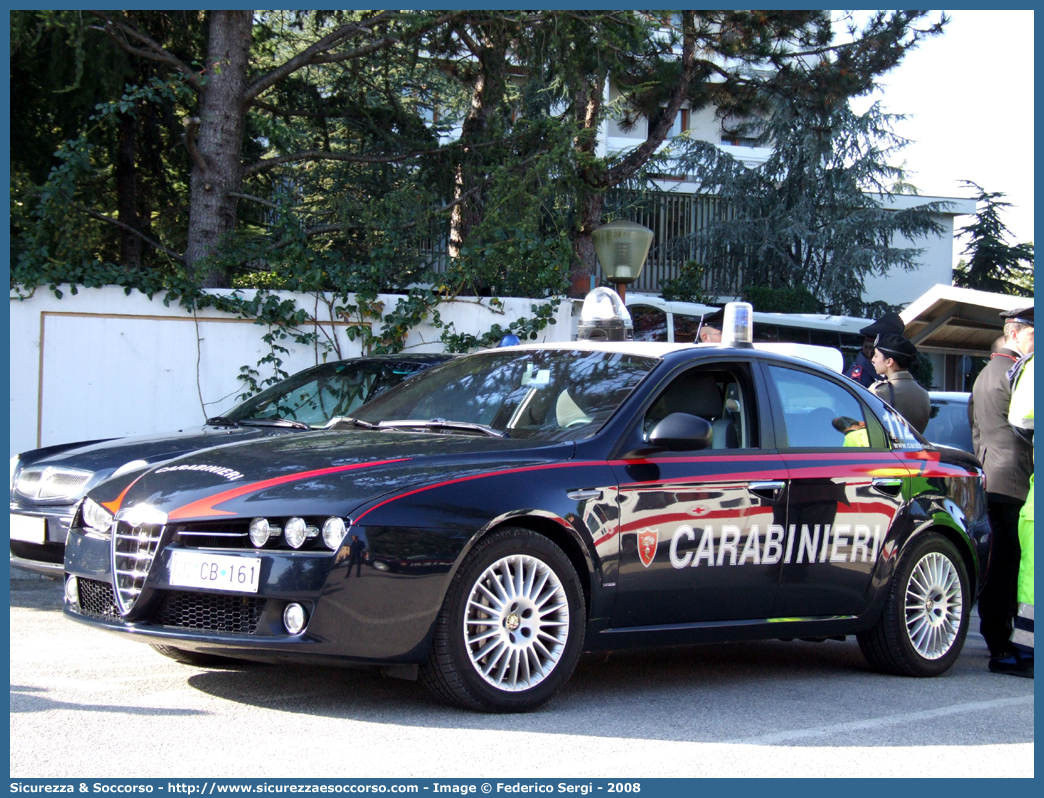 CC CB161
Arma dei Carabinieri
Alfa Romeo 159
con sistema "Falco"
Parole chiave: CC;C.C.;Arma;dei;Carabinieri;Alfa;Romeo;159;Radiomobile;Falco;CB161